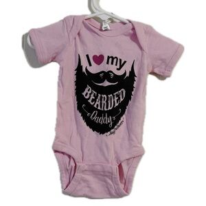 Rabbit Skins Pink‎ 'I Love My Bearded Daddy' Bodysuit